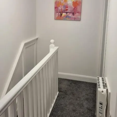 3 Eyre Square Lane *