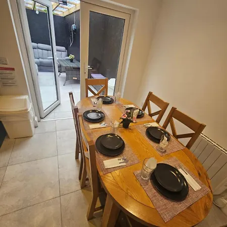 Apartament 3 Eyre Square Lane