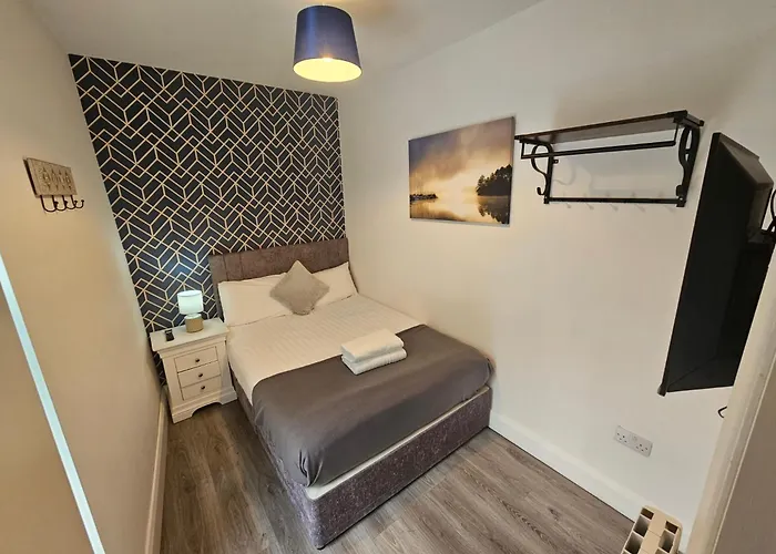 3 Eyre Square Lane *